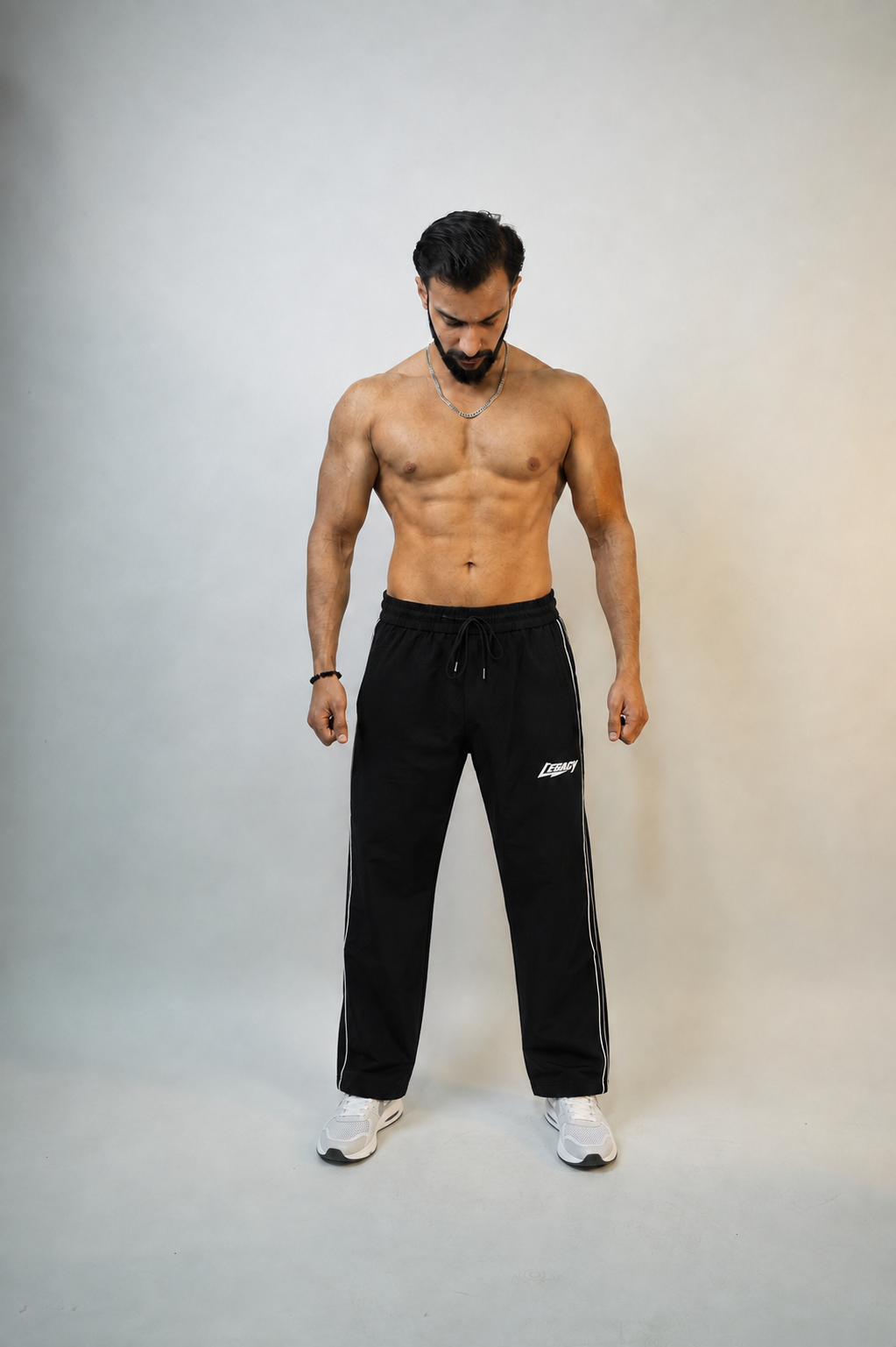Legacy Fit Premium Relaxed Trousers-Black