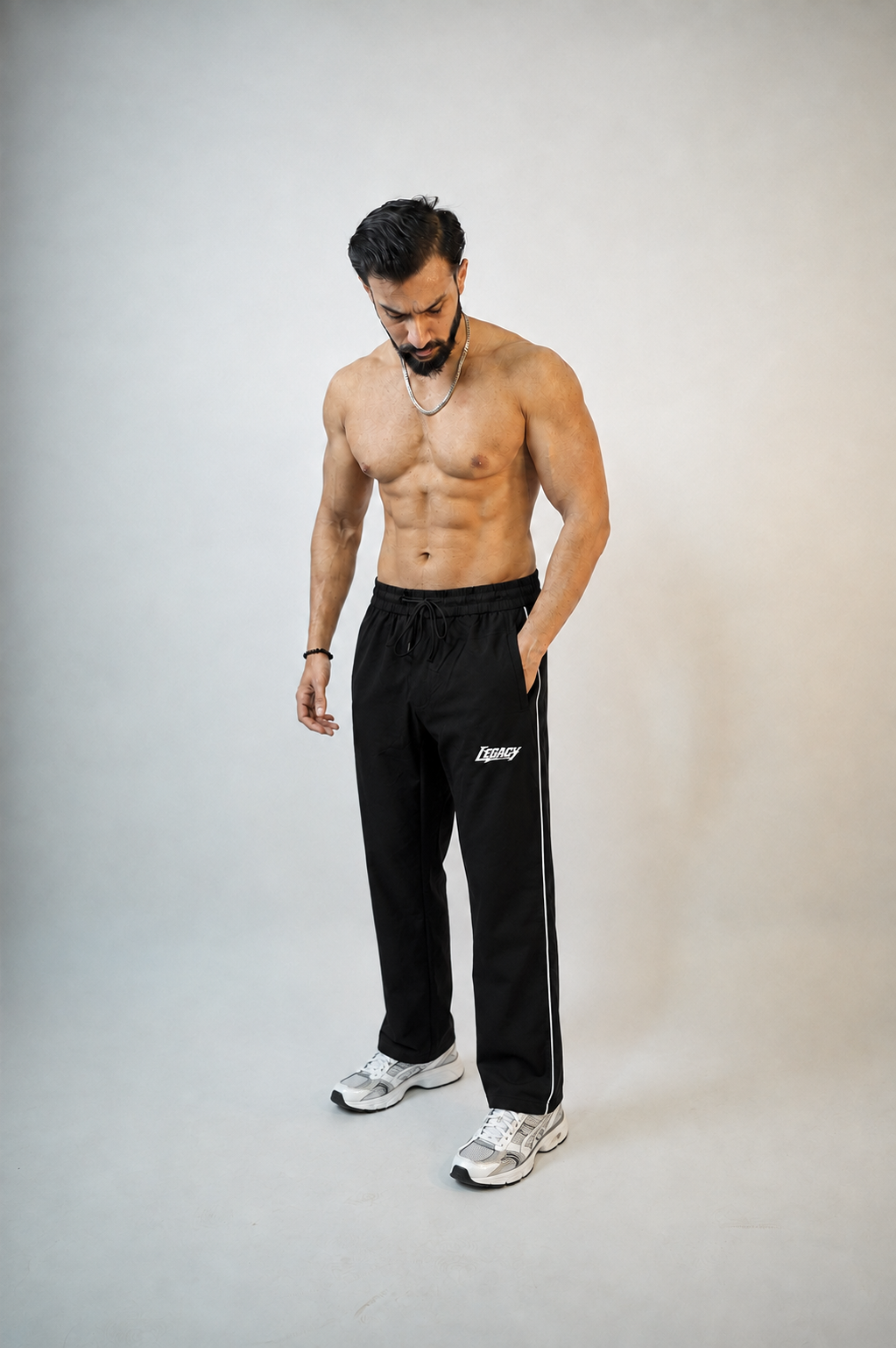 Legacy Fit Premium Relaxed Trousers-Black