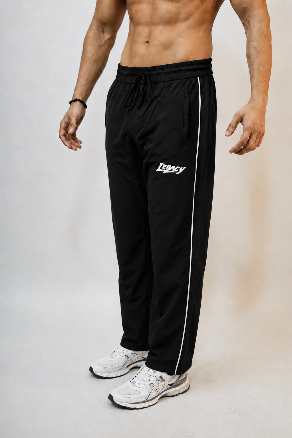 Legacy Fit Premium Relaxed Trousers-Black