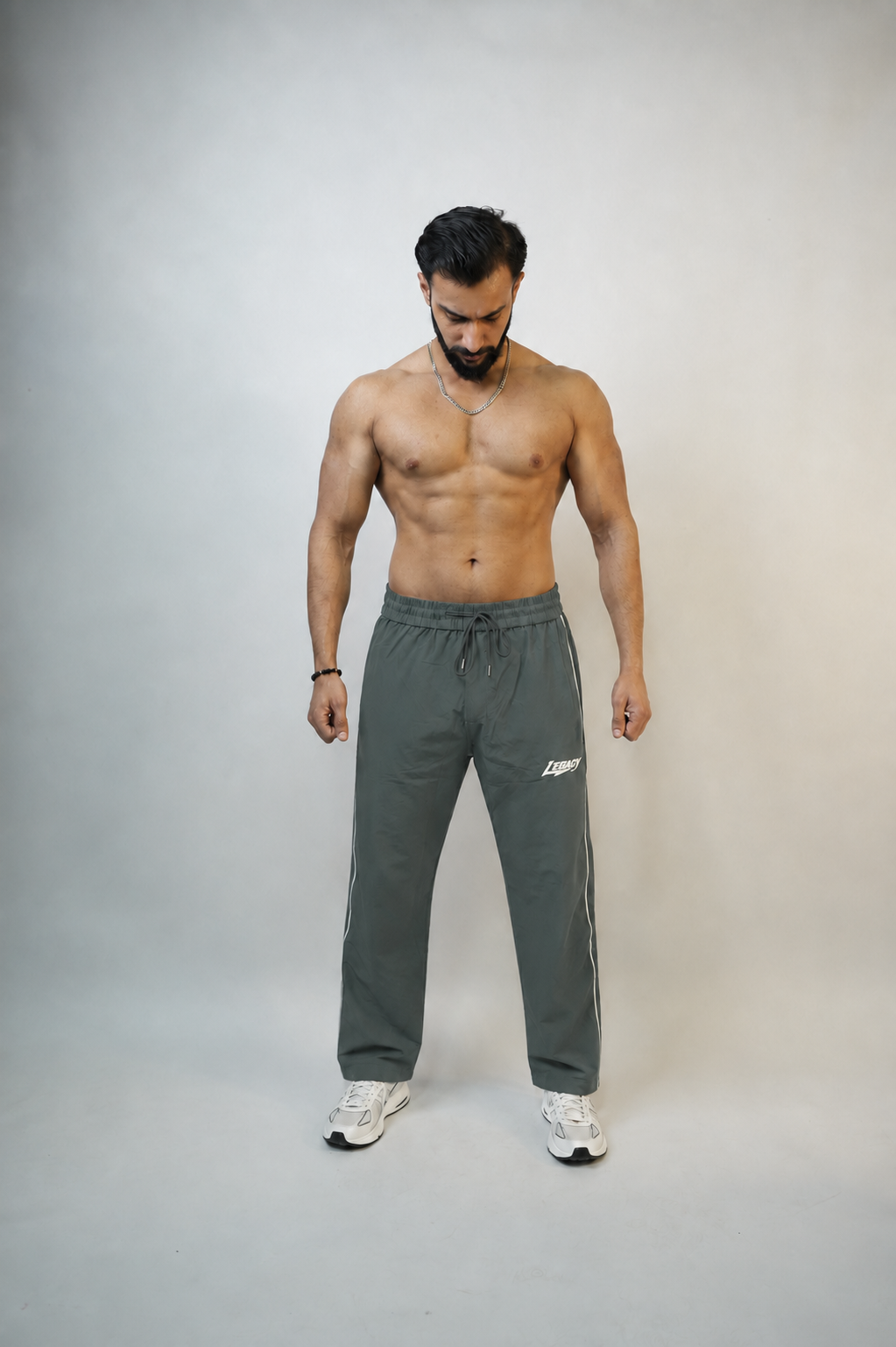 Legacy Fit Premium Relaxed Trousers-Forest Green
